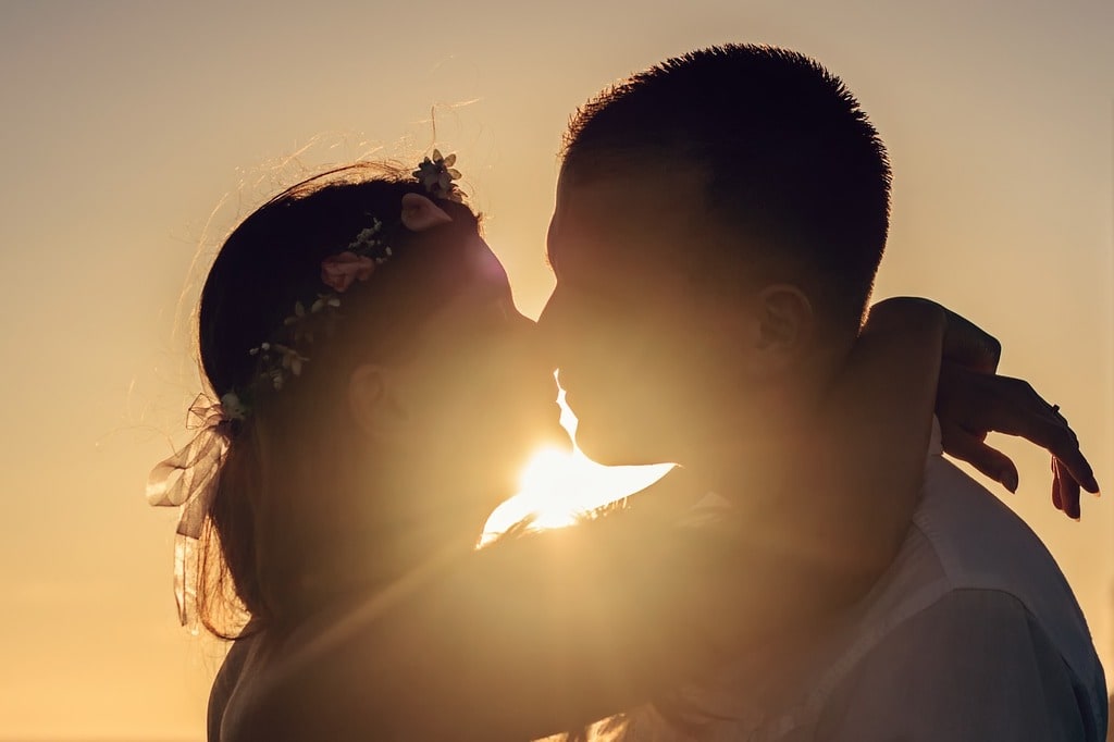 Passer par une agence matrimoniale pour faire des rencontres à Rennes
